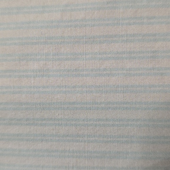 Women's Light Blue & White Striped Top Shirt Blouse Button Down Business Casual - Picture 2 of 8